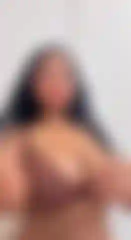 Hi guys, I'm back looking forward to rubbing my huge tits on your cock