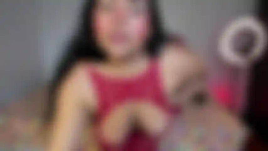 Haarige muschi und schöne kurven, sehr sinnlich.