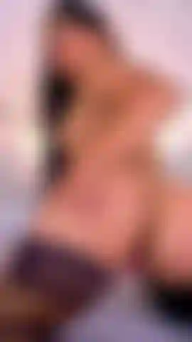 Seducing You with My Toy