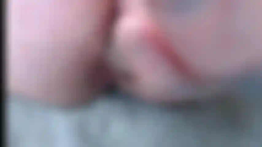 Mvf_022321_17_sam fickt sein arschloch mit einem glasdildo.