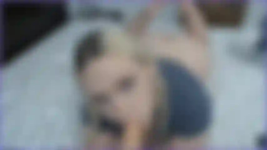 Kann ich deinen schwanz lutschen?