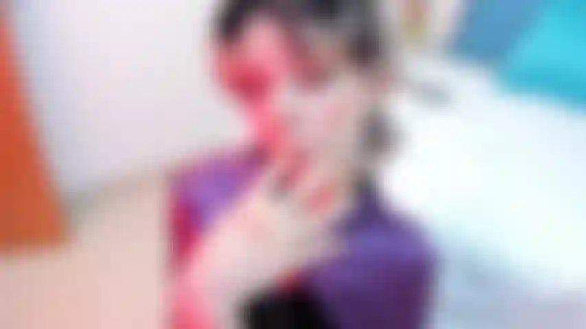 Habe beim saugen an meinen fingern so viel spucke bekommen.