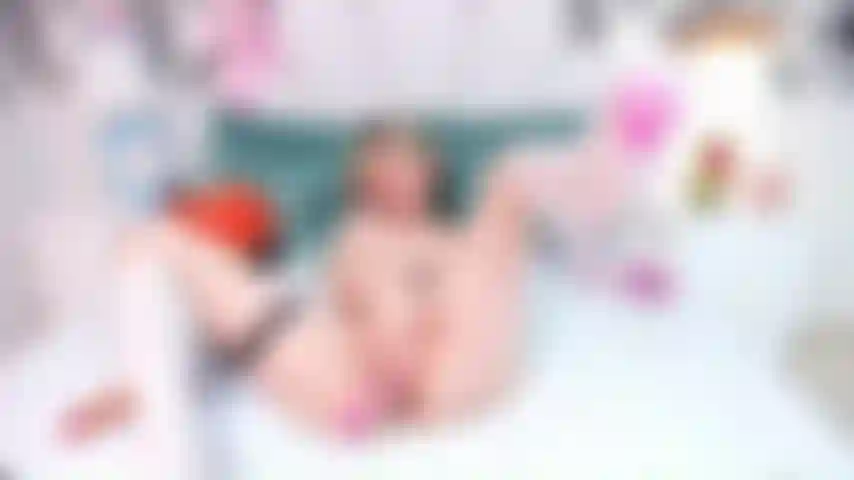 Ich liebe es, wenn du mir dabei zusiehst, wie ich mich selbst ficke.