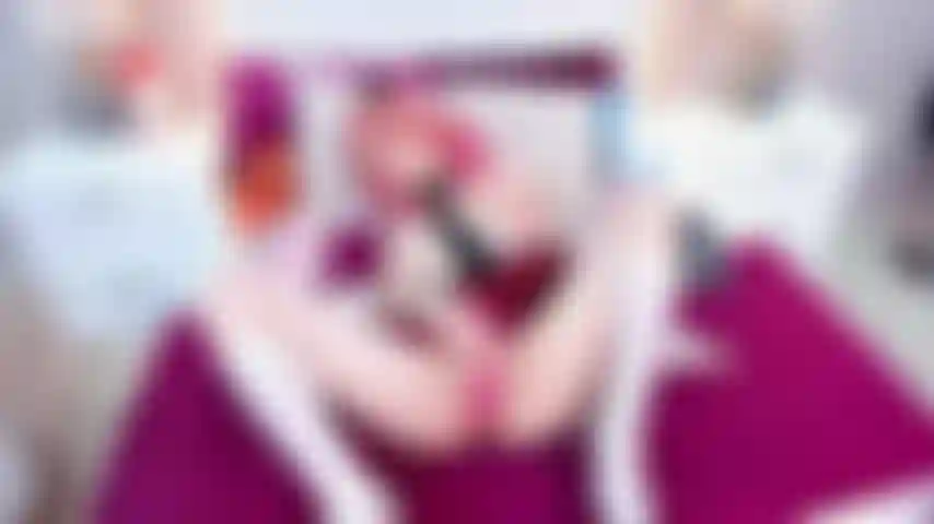 Spiel mit mir und lass uns gemeinsam ekstase erreichen.