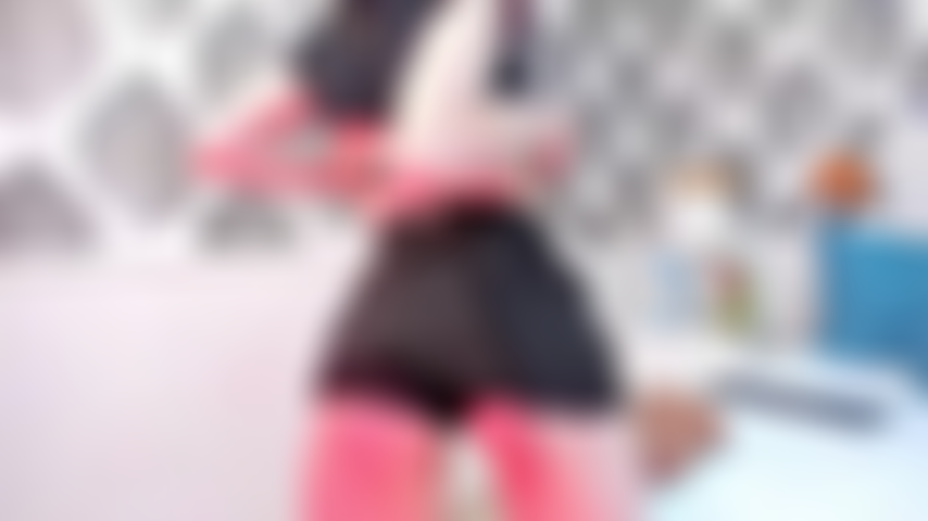 Sexy striptease und doggystyle.