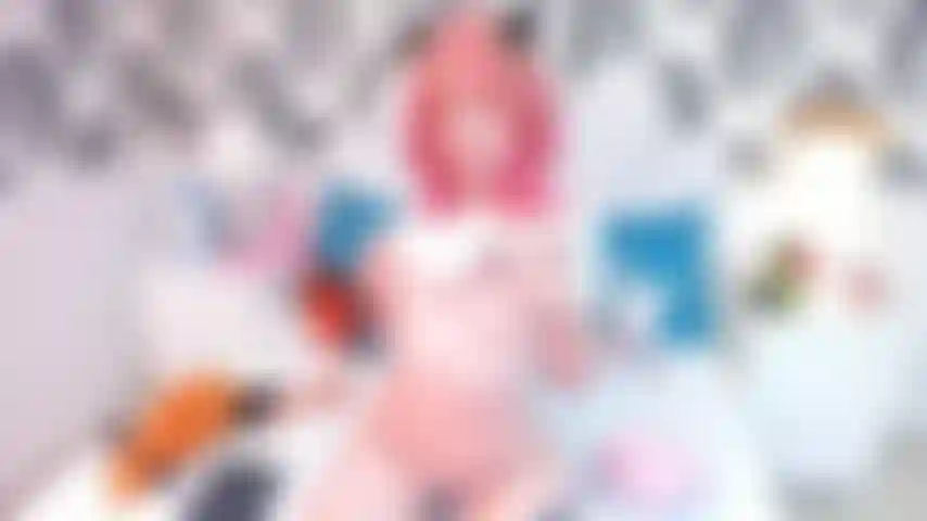 Eine verspielte kleine saren.