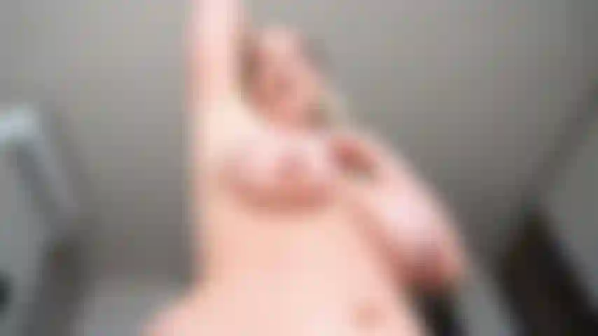 Sissy pegging – achselhöhlen verehrende sissy nimmt meinen bbc-schwanz im pov.