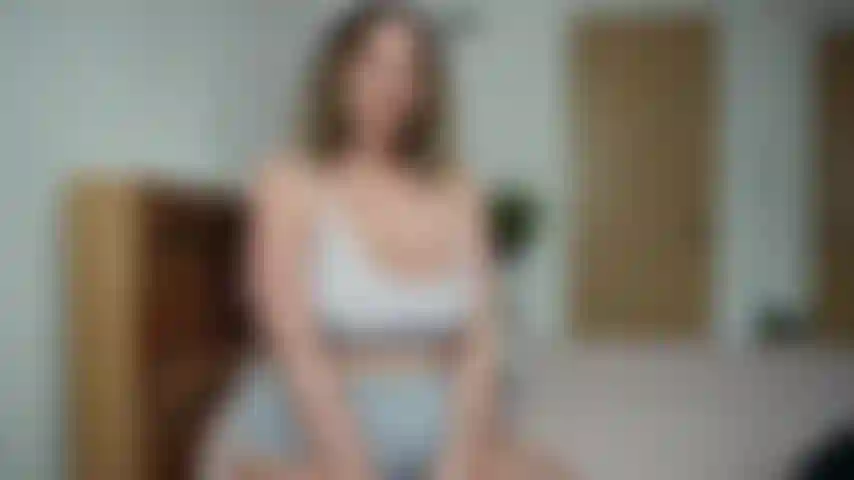 Rülpser-fetisch – deine mitbewohnerin im college ist eine rülpskönigin.