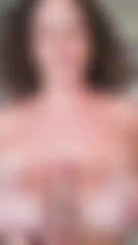 Tittenfick mit countdown zum abspritzen (hochformat).