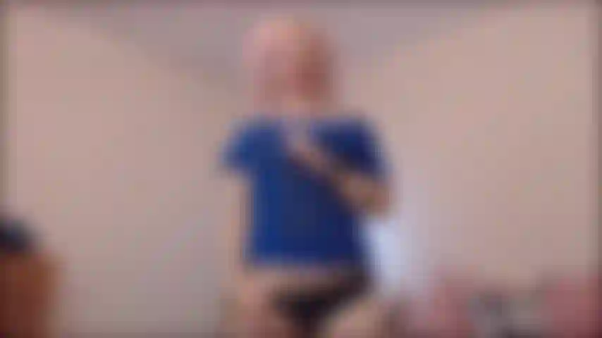 Ich weiß sehr viel, dass du mich vermisst und meinen mund um deinen schwanz brauchst. Ich werde deinen schwanz höllisch necken, und es wird sich fast unmöglich anfühlen (vielleicht unmöglich, hängt von deiner ausdauer ab, haha).