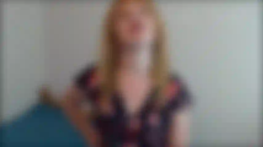 Dieses mädchen hat einen überraschungsschwanz! Wir waren auf einem date und jetzt sind wir wieder bei dir. Ich will dich unbedingt ficken, aber ich habe eine überraschung: einen schönen großen harten schwanz. Du bist zunächst schockiert und...