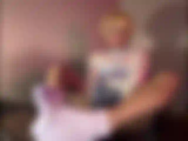 Femboy twink bringt dich dazu, seine füße anzubeten + abzuspritzen.