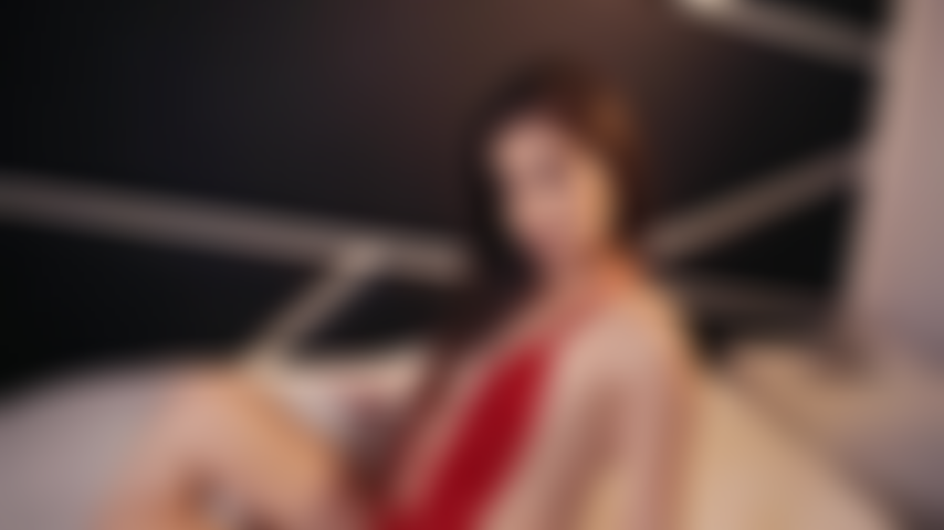 Rote dessous, aber ich ziehe sie aus, hehe.