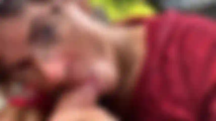 Cum_in_my_mouth, die sperma über mein hübsches gesicht schlürft.