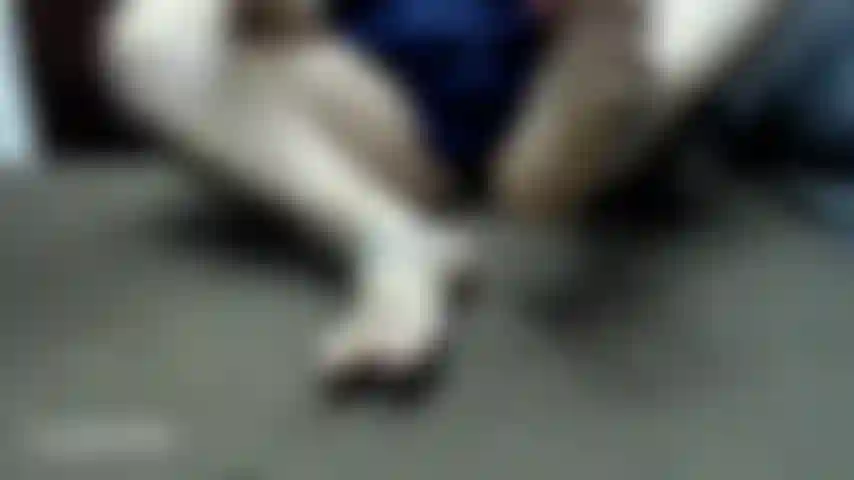 Reibe lotion auf mein gefühl.