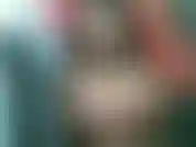 Ich liebe es, mit meinen titten für dich zu spielen, bb. Willst du mit mir spielen?