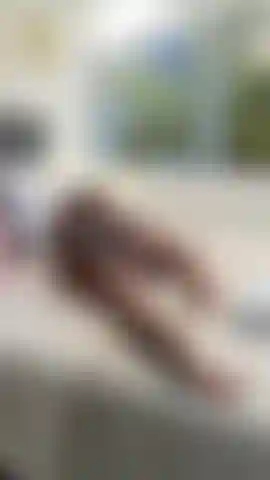 Love, I-m all alone in my bed, I just want