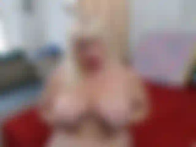 Ein bisschen von allem --- titten, schlampiger blowjob, arschloch klaffen, dildo im arsch, ein bisschen dirty talk.