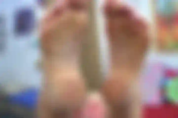 Trockene, krustige fußsohlen – das hier ist für dich, liebe füße.