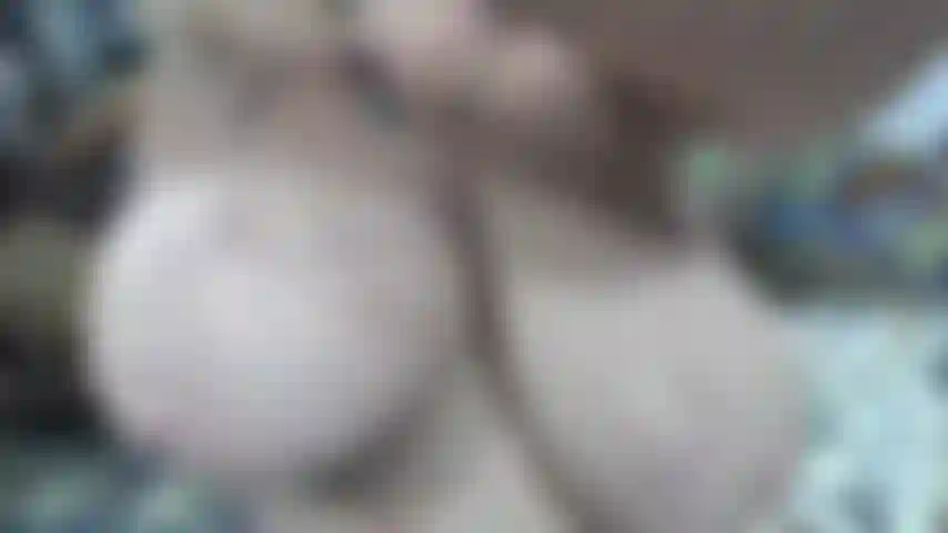 Pov_hüpfende_titten_in_meinen_händen_die_dir_ermutigung geben.