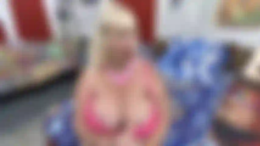 Keine nackten --- teaser-video_bh_&_wichsen_mit_spielzeug_mit_hand.