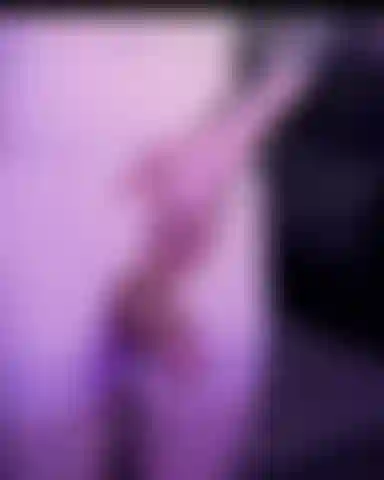 Schau dir meinen riesigen, gut hängenden schwanz an.