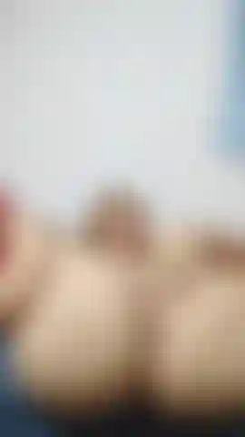 Today my room is ready to unleash  Each vibration makes me lose control ... Can you imagine being you who causes me?  Enter, vibrate with me and feel how my body responds to each tip. I want to moan your name while you make me tremble with your vibrations