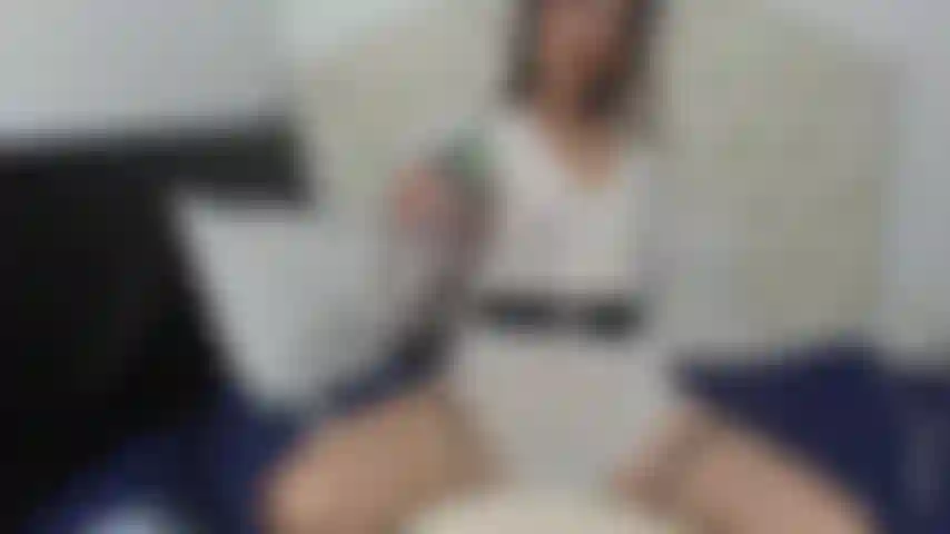 Wasser, muschi und heels.