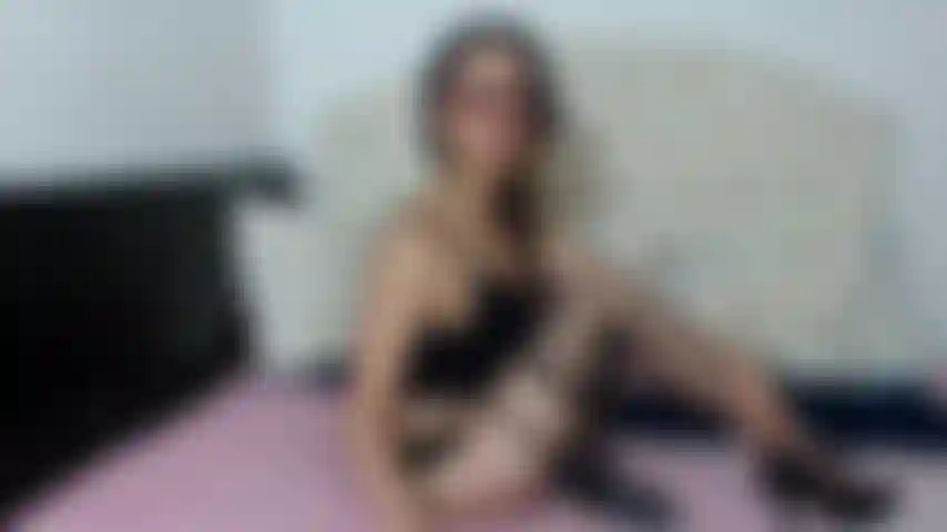 Riesendildo in der muschi.