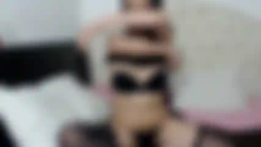 Nylon und masturbation.