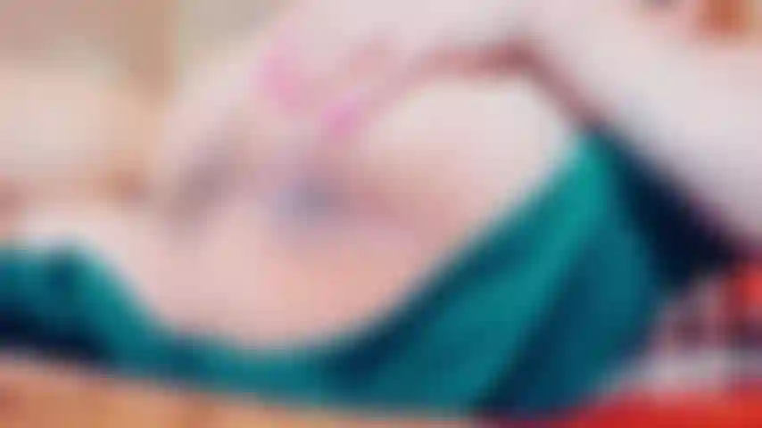 Ich spiele mit meinem loch! Bin vollzeit hungrig.