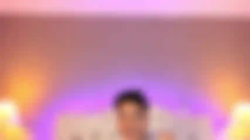 Mein anus ist super geweitet und ich bin bereit für dich.