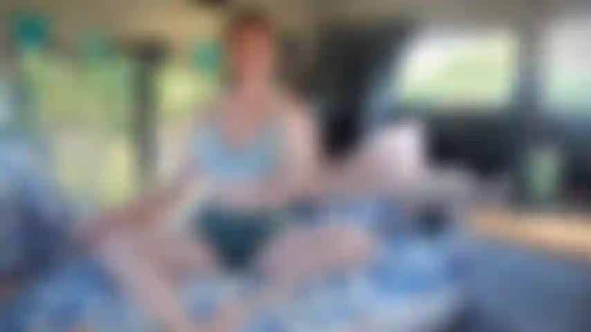 Bete meinen arsch an, während ich abspritze!