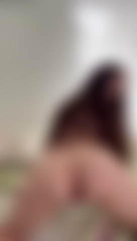 Die nach dem duschen gefickt wird.