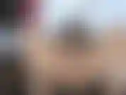 Um entspannt anzufangen. Ich weiß, dass ich mich verdammt noch mal in den arsch ficken werde, also muss ich bereit sein. Ich ziehe mich aus, während ich dich necke. Ziehe langsam meine kleider für dich aus. Ich mache weiterhin analreiten und...