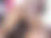 Ich wollte jonathans schwanz schon so lange ficken, jetzt habe ich die chance und bin so aufgeregt! Er hat einen riesigen, dicken, fetten schwanz, der meinen arsch bis zum äußersten dehnt. Ich wette, das führt bei mir fast zu einem kleinen prolaps.