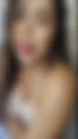 Spiele unter der dusche mit meinen großen titten.