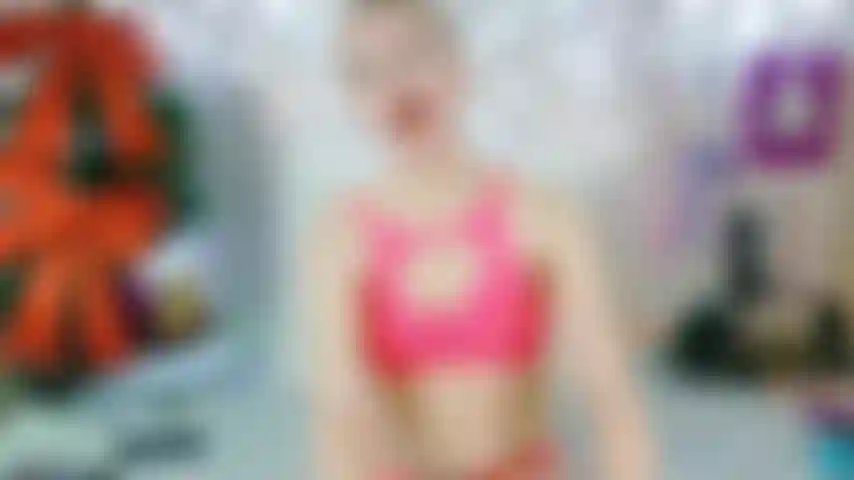 Jean short, die angibt.