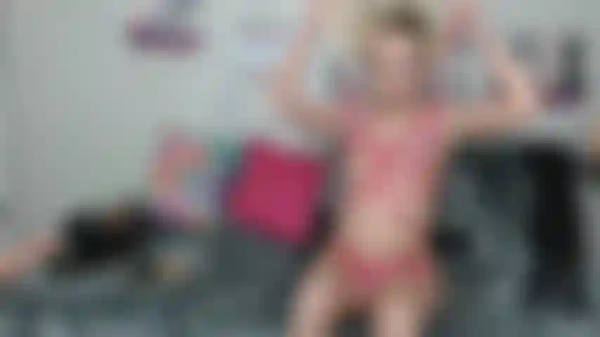 Reibe dir meine süße muschi.