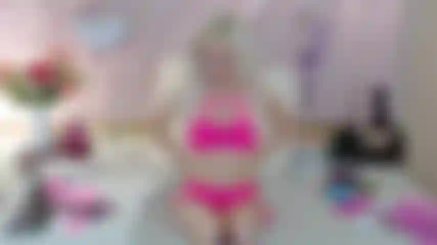 Füße und muschi necken – sophia sinclaire zeigt ihre french pediküre – 4k mp4.