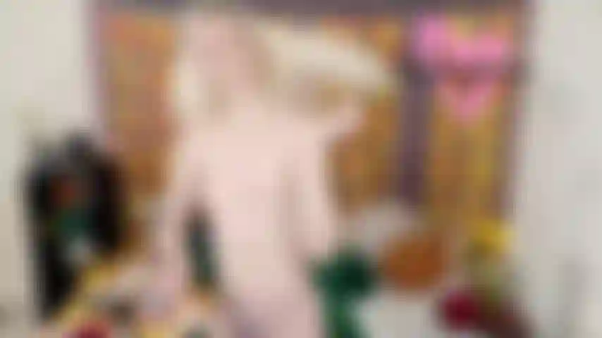 Teasing And Fucking Your Hard Cock - Sophia Sinclaire knows just how to make you feel good - 4K MP4