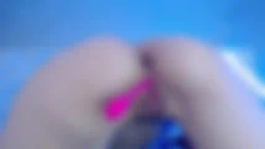 Mein arschloch und meine muschi sind meine spiele.