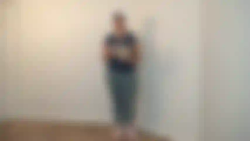 Schwester dani joi mit cumshot (gesichtsbehandlung) - heute werden wir eine neue methode ausprobieren, um ihnen bei ihrem problem zu helfen. Ich werde mich umziehen, um dich zu verführen und dir dann sagen, wie man streichelt, um eine probe von dir zu bekommen. Sperma auf meinem gesicht.