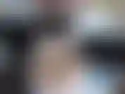 Gigantischer grüner dildo, cam-sperma-show. Ich habe kürzlich ein verrücktes großes spielzeug bekommen und musste es noch ausprobieren, also entscheide ich mich, es zum ersten mal live vor der kamera zu versuchen. Ich ficke es in meine oberschenkel, bis ich hart abspritze!