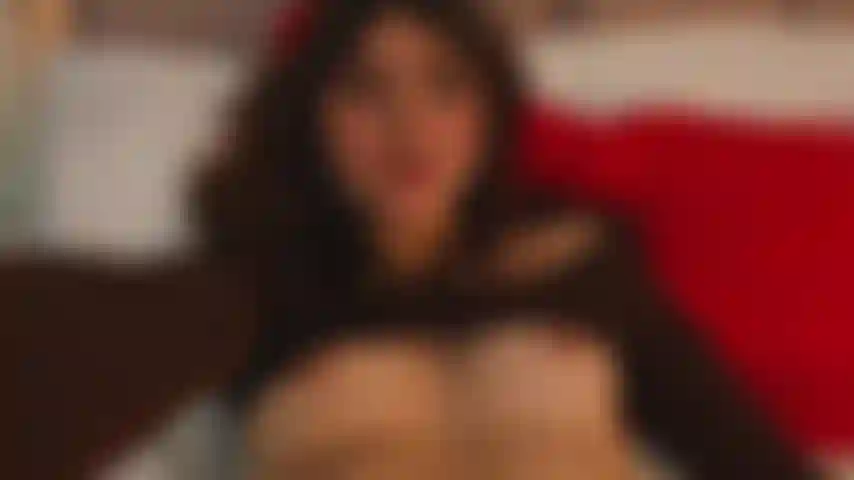 Spielen wir mit meiner muschi? Ich bin sehr nass.