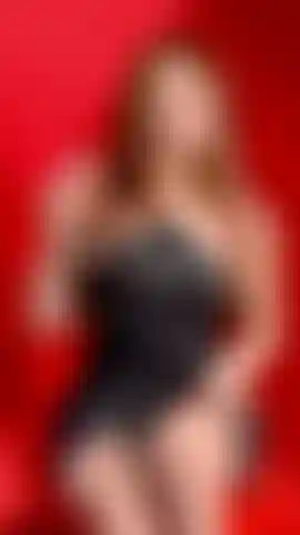 This video is all about romance, connection, and sweet temptation. Soft looks, warm smiles, and a vibe made to make you feel special. Let me be your Valentine today and enjoy a moment full of affection