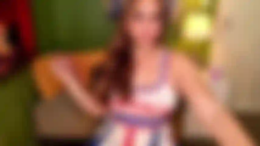 Versautes cheerleader-girl!