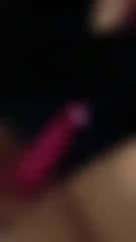 Me pleasuring myself till I squirt