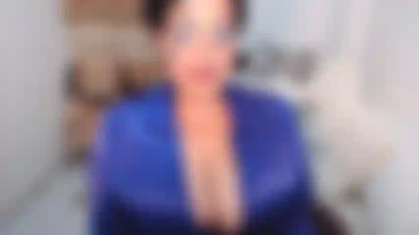 Ein schlampiger oben-ohne-blowjob. Aber ein schlampiges baby :))))))).