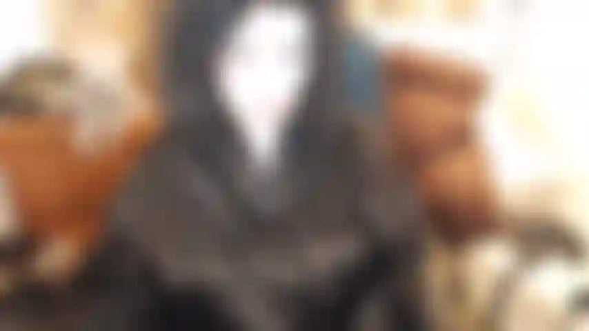 Mauser und sein fetisch für satin :))) hast du einen satin-fetisch? Was mauser tut. Wichs deinen schwanz über meine satinierten titten, meinen arsch, meine muschi... Lass mich dich necken, baby :p.